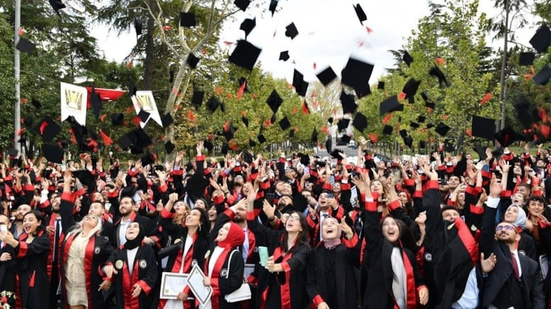 Avukatların koşullarını iyileştirecek adımlar atılacak!