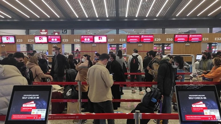 Hava yolu şirketlerinden yurt dışına çıkacaklara uyarı!