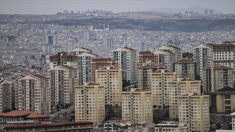 İlk evini alacaklara yeni fırsat kapısı! Taksitler yarı yarıya düştü!