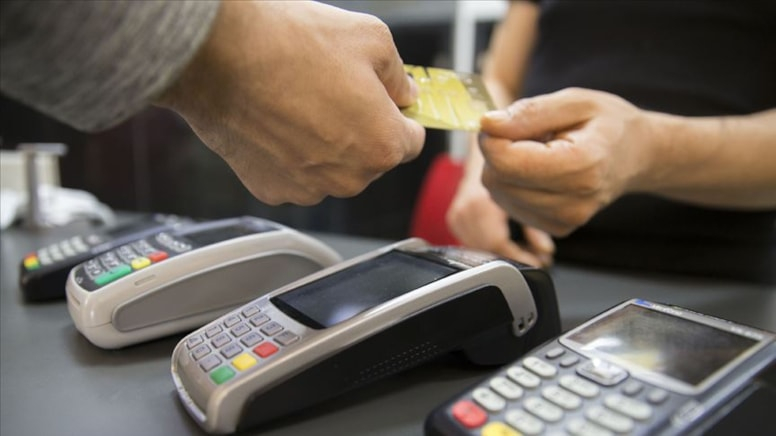 Kredi kartlarında aylık ödeme rekoru!